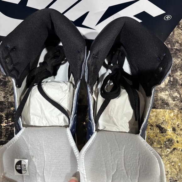 NIKE Men's Jordan 1 Retro High OG Midnight Navy SZ: 10 - Picture 9 of 15